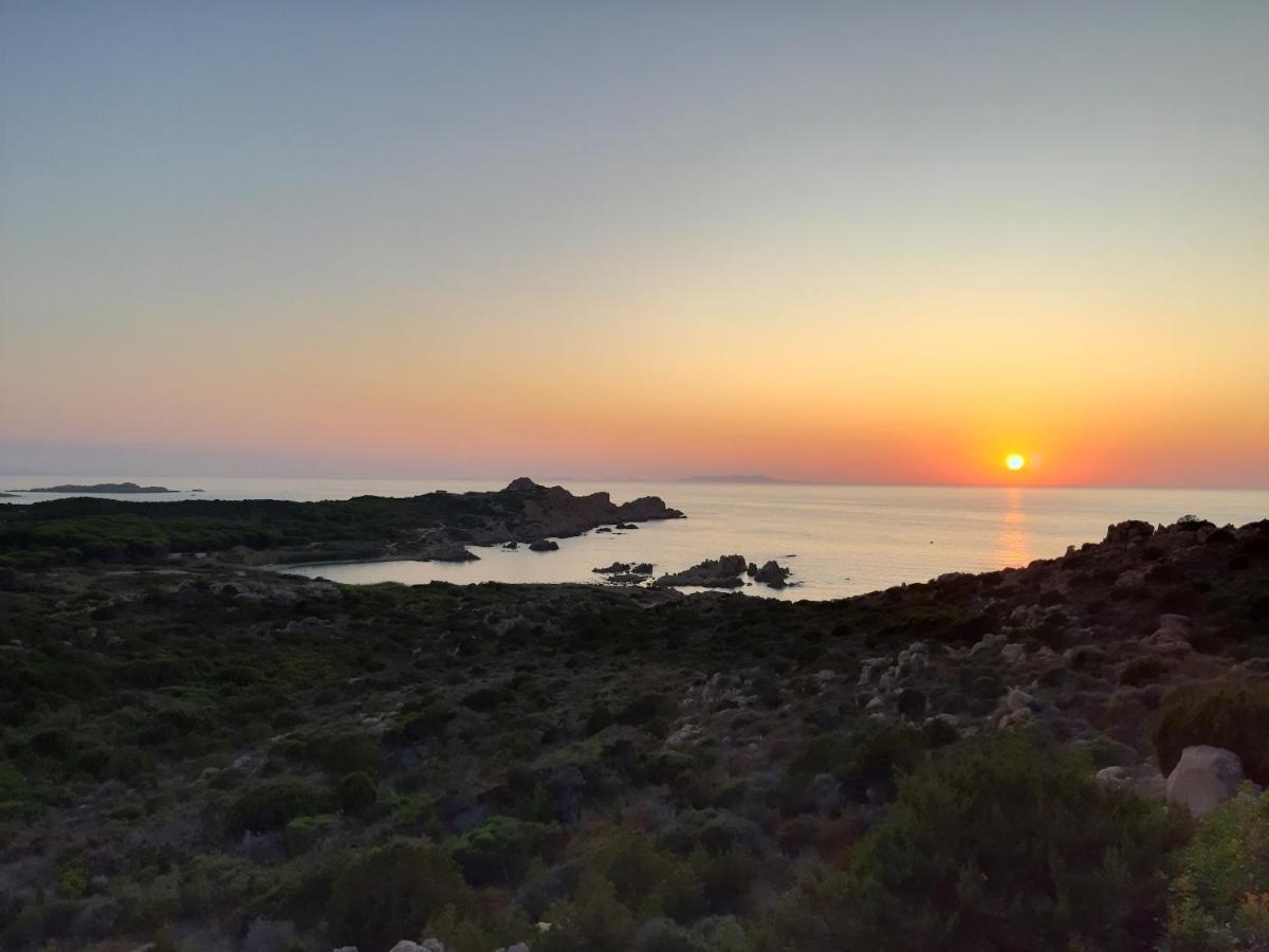 Appartamento Panoramico Calarossa Sardegna Isola Rossa Exteriér fotografie